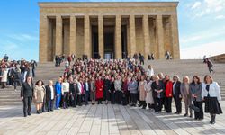 CHP Kadın Kolları, Anıtkabir'i ziyaret etti