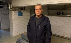 İzmir'de sağanak; cadde ve sokaklar göle döndü, sürücüler zor anlar yaşadı (2)