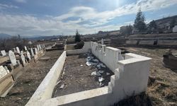 Kayseri'de aile mezarlığına zarar verildi