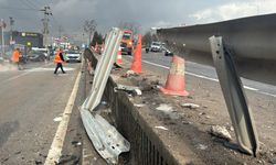 Kocaeli'de otomobil yan yola uçtu: 2 yaralı