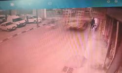 Manisa'da kamyonun üzerindeki iş makinesi lise öğrencisine çarptı