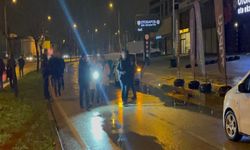 Polis, el bombası ele geçirilen araçtaki şüphelileri akaryakıt istasyonu çalışanlarının kıyafetini giyip yakalamış