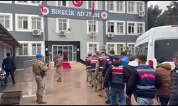 Şanlıurfa merkezli 13 ilde e-ticaret dolandırıcılığı operasyonu; 18 tutuklama