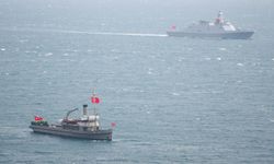 Çanakkale Deniz Zaferi'nin 111'inci yıl dönümü kutlanıyor / Ek fotoğraflar