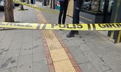 Çarşaf giyip soygun için girdikleri kuyumcuda iş yeri sahibini yaralayan şüpheliler yakalandı