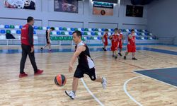 Down Sendromlular Basketbol Milli Takımı Antrenörü Ercan: Başarılarla ailelerin bakış açısı değişti / Ek fotoğraflar