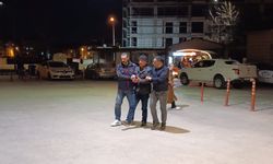 Ev hapsi cezasını ihlal eden hükümlü dolmuşta yakalandı