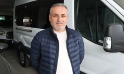 İkinci el minibüsler piyasaya Terme'de sunuluyor; aylık 650 araç yenilenip Türkiye'ye satılıyor