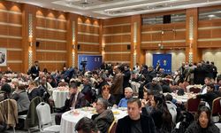 İstanbul - AK Parti İstanbul İl Başkanlığı'nda basın mensuplarıyla sahur programı düzenlendi