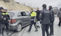 İstanbul - Arnavutköy'de 4 aracın karıştığı zincirleme kaza: 6 yaralı