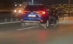 İstanbul- Pendik Tem Otoyolu'nda trafiği tehlikeye atan otomobil sürücüsü kamerada