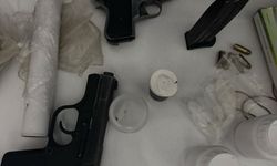 İzmir'de narkotik operasyonu: 10 şüpheli tutuklandı