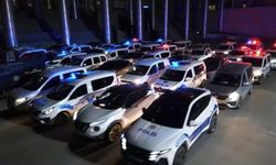 İzmir'de sahte site açıp, dolandırıcılık yapan 25 şüpheli tutuklandı/Ek fotoğraflar