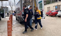 Kamyonet ile hafif ticari araç çarpıştı: 4 yaralı