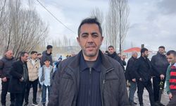 Kar altında asırlık bayramlaşma geleneği; toplu halde kapı kapı dolaştılar