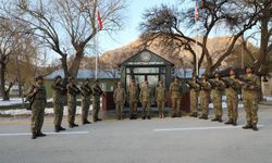 Kara Kuvvetleri Komutanı Tokel, hudut birliklerini denetledi