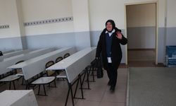 'Kız çocuğu okuyacak da ne olacak' dediler; ilkokul mezuniyetinden 41 yıl sonra üniversiteye başladı / Ek fotoğraflar