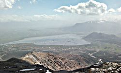 Kurutulan 'antik' göl, son yağışlarla hayat buldu