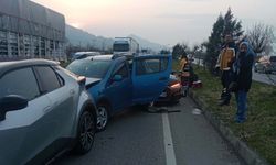 Manisa'da 4 otomobil çarpıştı; 7 yaralı