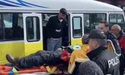 Minibüsten düşüp, hayatını kaybetti