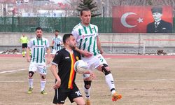 Öldürülen futbolcu Kubilay Kaan Kundakçı, yeşil sahada anıldı