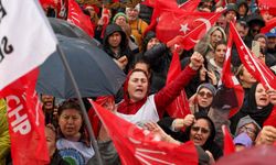 Özgür Özel: Bu rezilliği yapacak bir alan açtığımız için büyük sıkıntı içindeyim