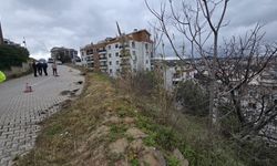 Sağanak sonrası yoldaki çökme, tedirginliğe neden oldu