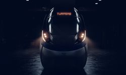 Türkiye'nin ürettiği ilk hızlı tren, raylara iniyor