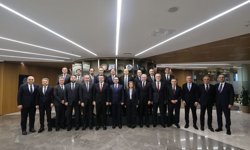 Bakan Kacır, Türkiye Bankalar Birliği Yönetim Kurulu toplantısında banka yöneticileri ile görüştü