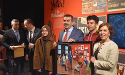 Bakan Tekin, Aydın'da lise öğrencilerine 'Demokrasi ve İnsan' dersi verdi