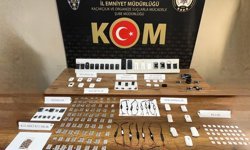 Ehliyet sınavı için kopya düzeneği hazırlayan 3 şüpheli tutuklandı