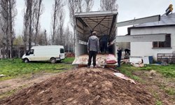 Erciş'te kurbanlık sevkiyatı batı illerine başladı