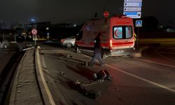 Kartal'da iki otomobil çarpıştı: 4 yaralı