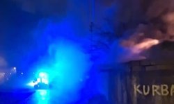 Kayseri'de müstakil ev ve ahırda çıkan yangın söndürüldü
