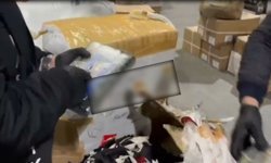 Mersin'de 5 kilo 872 gram kokain ele geçirildi; 2 tutuklama