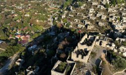 Muğla'nın 'hayalet köyü' dronla görüntülendi