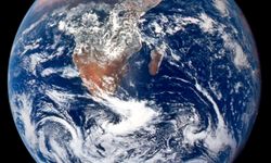 NASA'dan 54 yıl arayla Dünya paylaşımı