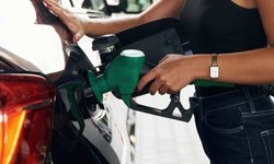 Akaryakıtta Büyük İndirim Sinyali: 10 TL’yi Aşabilir