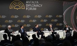 Akif Çağatay Kılıç’tan Antalya’da Kritik Zirve: Masada Ermenistan Var