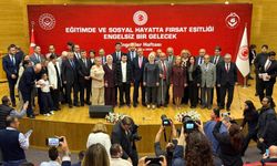 Bakan Göktaş: Kamuda görev yapan engelli memur sayısı 82 bin 880'e ulaştı