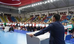 Bolu'da 41 ilden 396 sporcunun güreş heyecanı