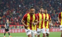 Göztepe yönetimi Juan transferinde aceleci davranmayacak