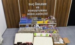 İzmir'de gümrük kaçağı sigara ve uyuşturucu operasyonu; 1 gözaltı