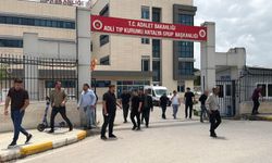 Trafikte yol verme kavgası: 3 ölü (2)