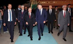 Bakan Güler, Polonya Cumhurbaşkanı Nawrocki'yi Esenboğa Havalimanı'nda karşıladı