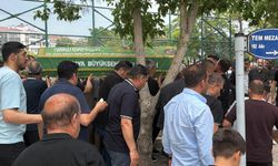Boşanma aşamasındaki eşi tarafından öldürülen kadın toprağa verildi