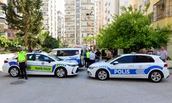 Çöp kamyonunun altında kalan yaya öldü