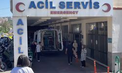 Devrilen traktördeki 4 yaşındaki Ömer öldü, babası yaralandı