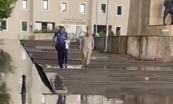 Kimliğini evde unutan öğrenci için polisler seferber oldu