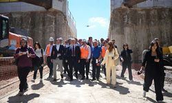 Mansur Yavaş, Mamak Metrosu'nda incelemelerde bulundu